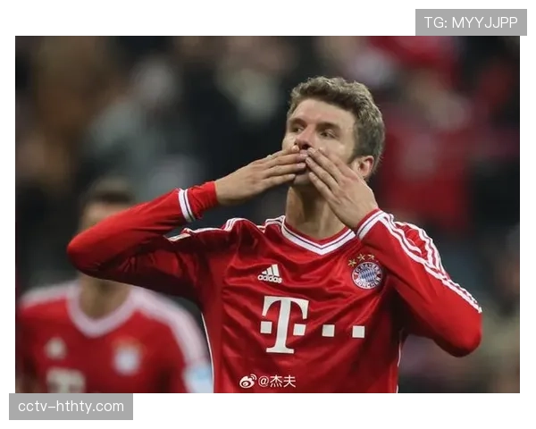 官方：托马斯-穆勒与拜仁慕尼黑续约一年，至2027年夏天